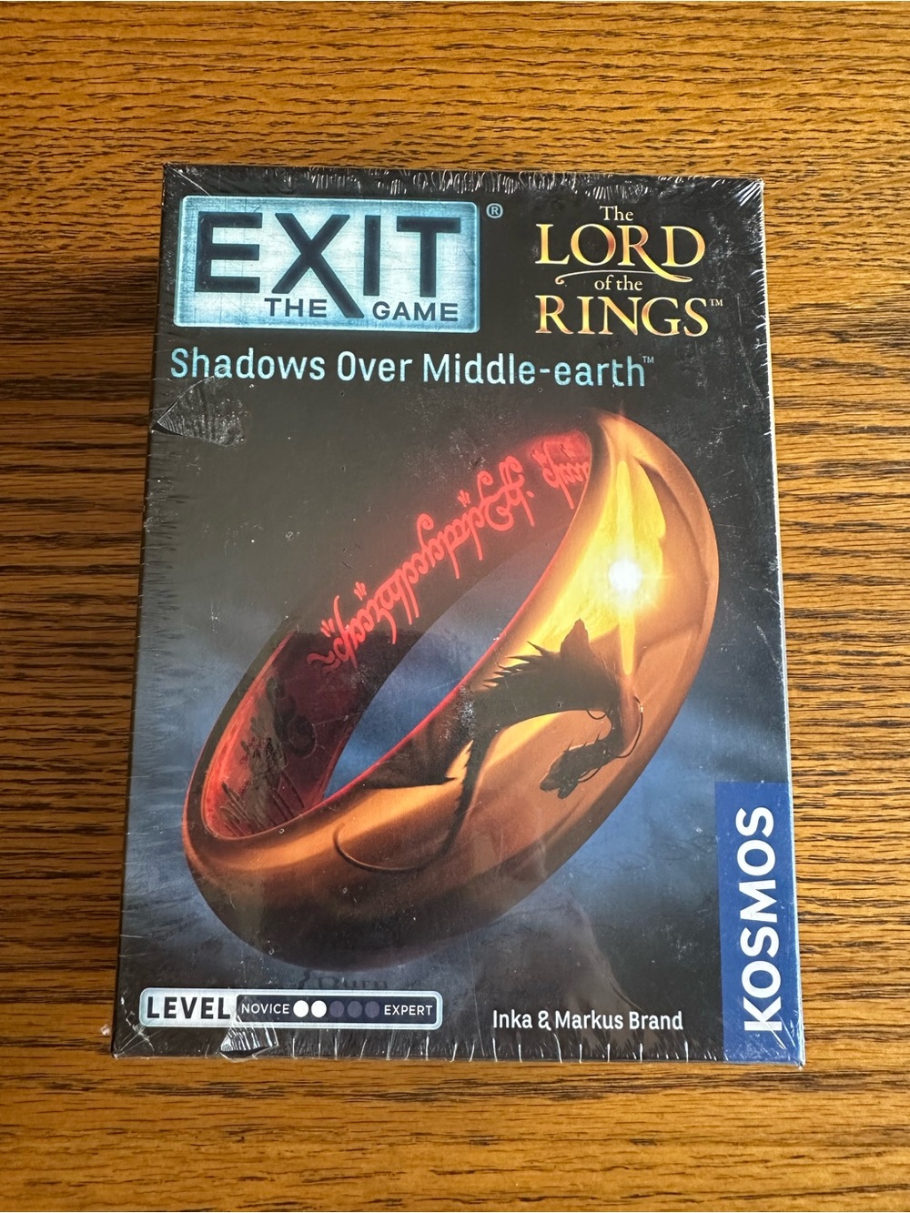EXIT Lord of the Rings:  Shadows over Middle Earth Card Game Sealed/New